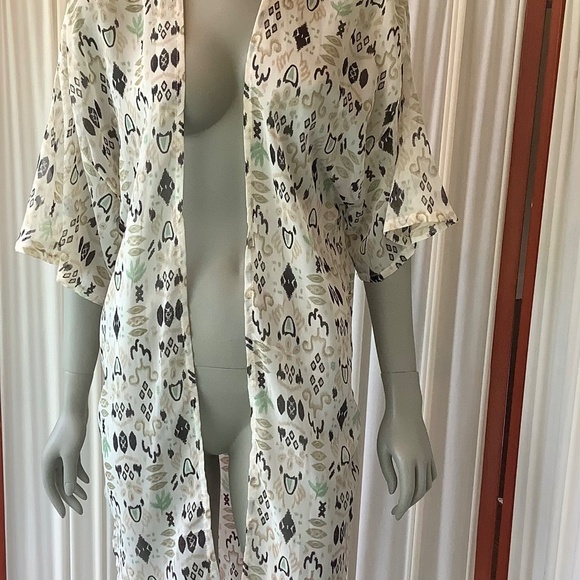 Sonoma Women’s Sheer Draped Open Front Beach Pool Cover Up Abstract One Size - Picture 6 of 11